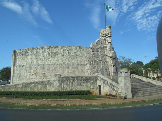 Monumento a la Patria